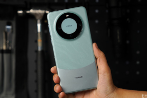 先锋计划推动Mate60系列手机销量 华为明年出货目标翻倍