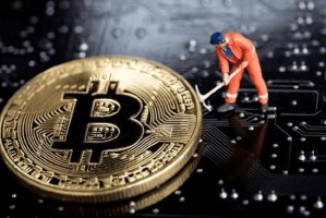 比特币挖矿技术革新，效率提升与环保并重