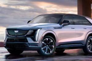 美国UAW与通用汽车达成电动汽车电池生产协议，消除罢工风险