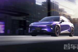 极越01：纯电中大型SUV登场 25.99万元起开启预售