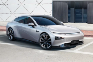 智能驾驶体验再度升级！小鹏P7推出第24次OTA升级