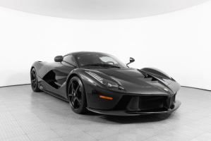 法拉利LaFerrari：eBay上标价3178万元 成中国最贵汽车