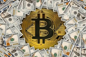 渣打银行预测比特币2025年将达20万美元 巨鲸持续加仓释放积极信号