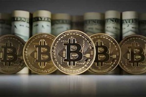 比特币价格突破93000美元 数字黄金属性凸显 区块链技术迎来新机遇